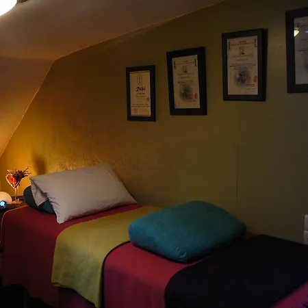 La Violette D'eau Bed & Breakfast *